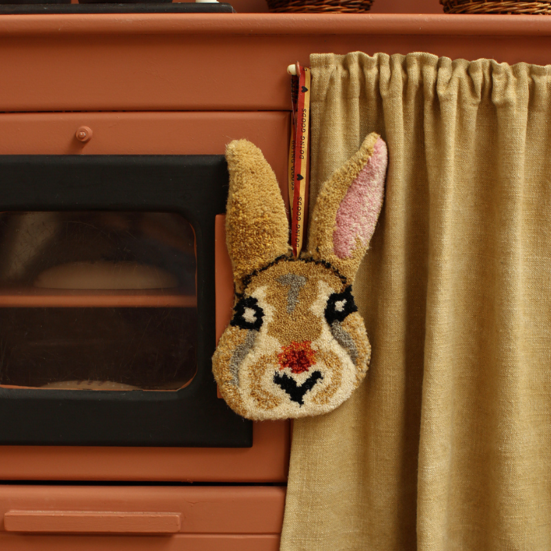Doing Goods - Betty Bunny - Hanger