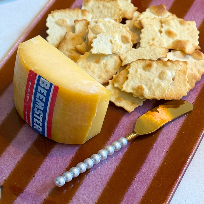 Pearl cheese knifes