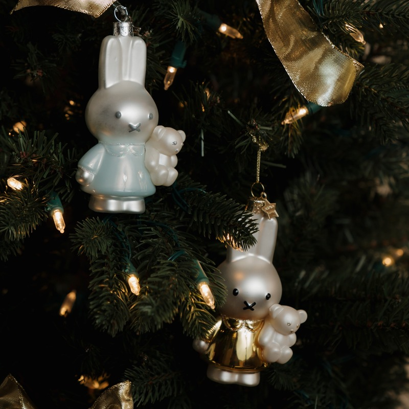 Ornament - Nijntje baby met beer - sfeerfoto