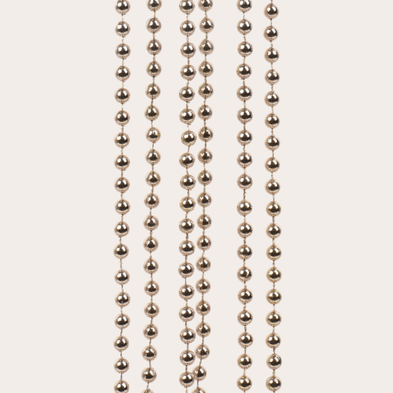 Slinger - Smokey parel detail