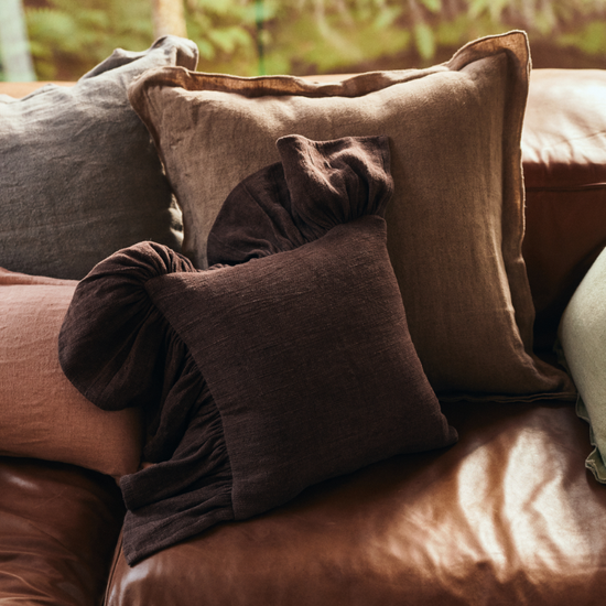 HKliving - Ruffle cushion - Chestnut