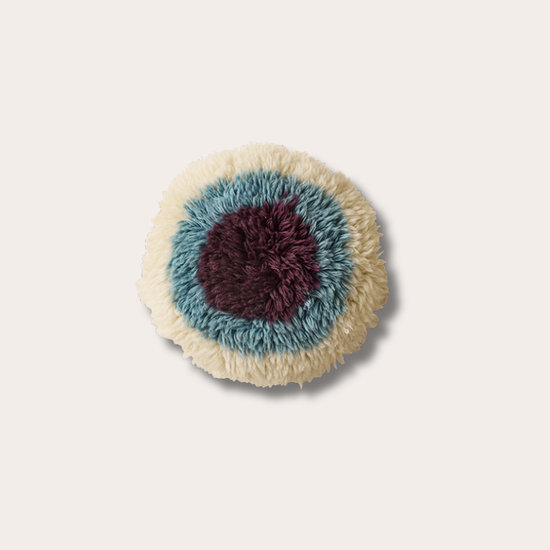 HKliving - Fluffy cushion - Eye catcher