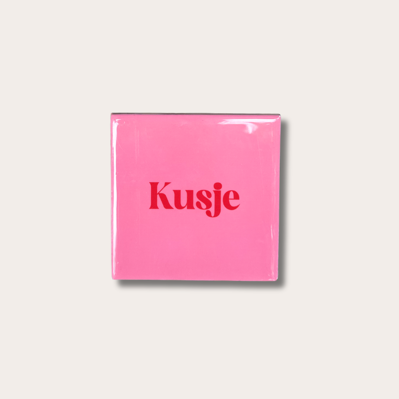 Tegeltje - Kusje - roze