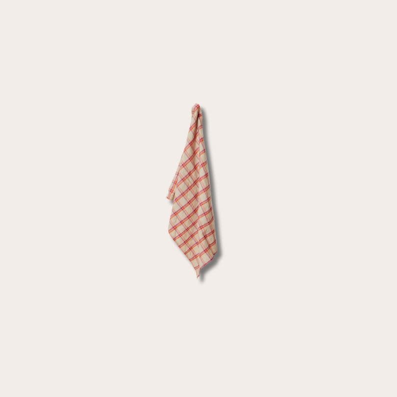 HKliving tea towel strawberry/ cream