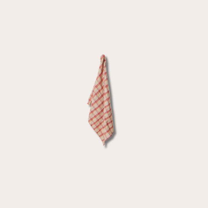 HKliving tea towel strawberry/ cream