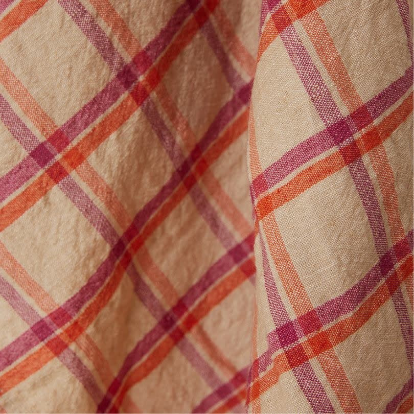 HKliving tea towel strawberry/ cream