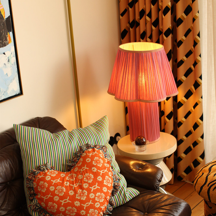 Doing Goods - Myre Lamp - L - Fuchsia
