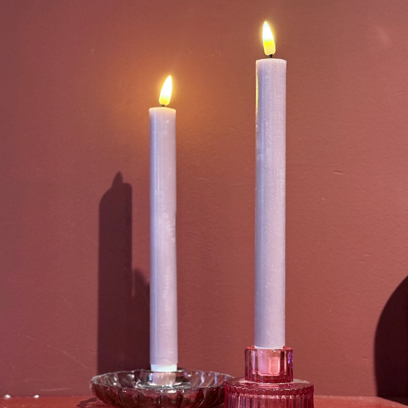 Dinerkaarsen led paars
