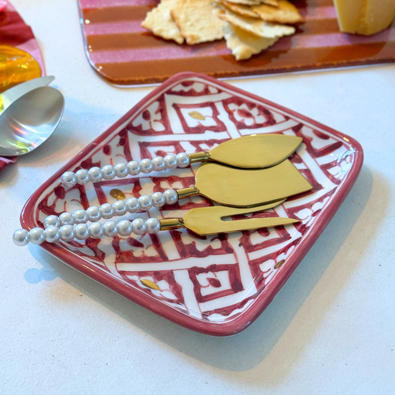 Pearl cheese knifes