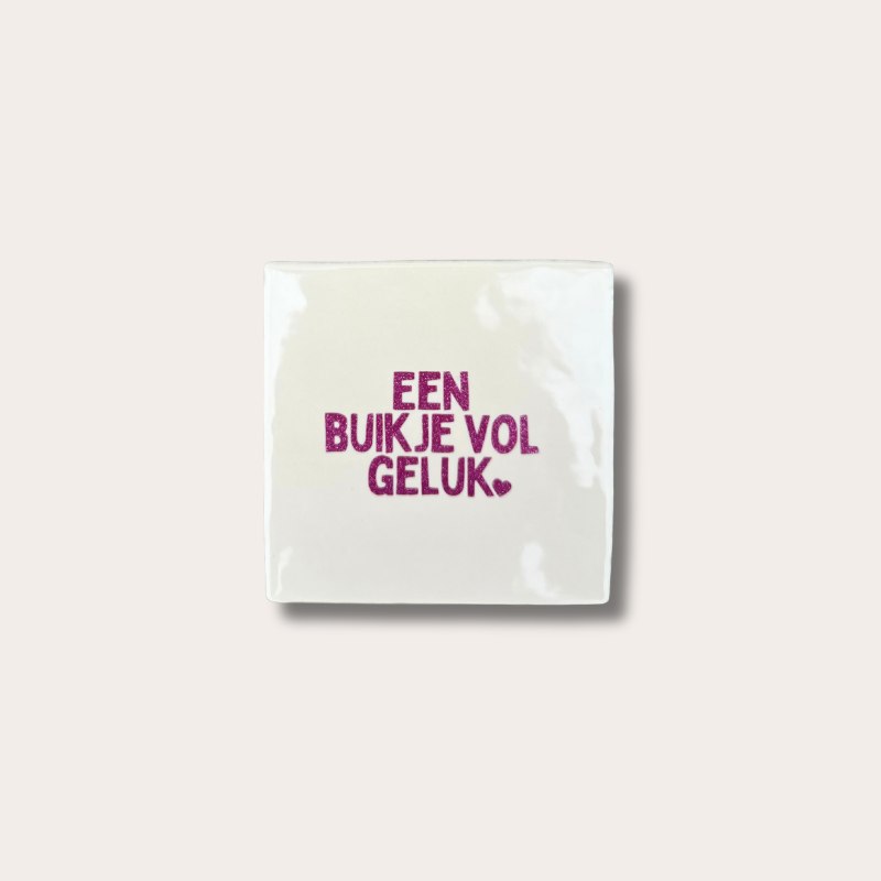 Tegeltje - Een buikje vol geluk - Creme