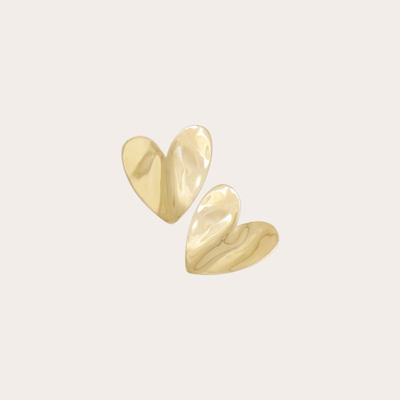 Oorstekers met gouden harten (3.5cm)