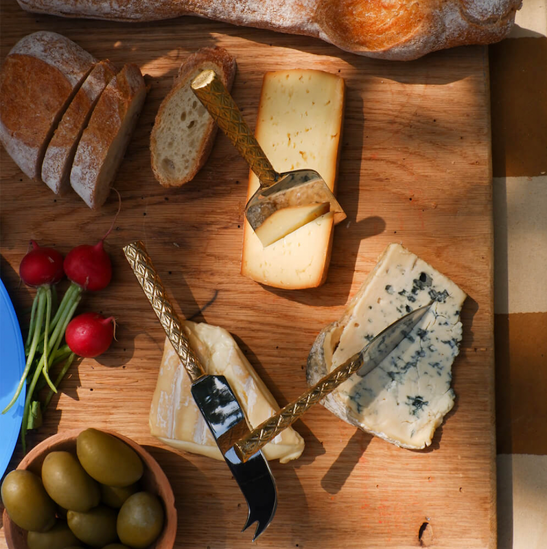 Chameli Cheese Knifes